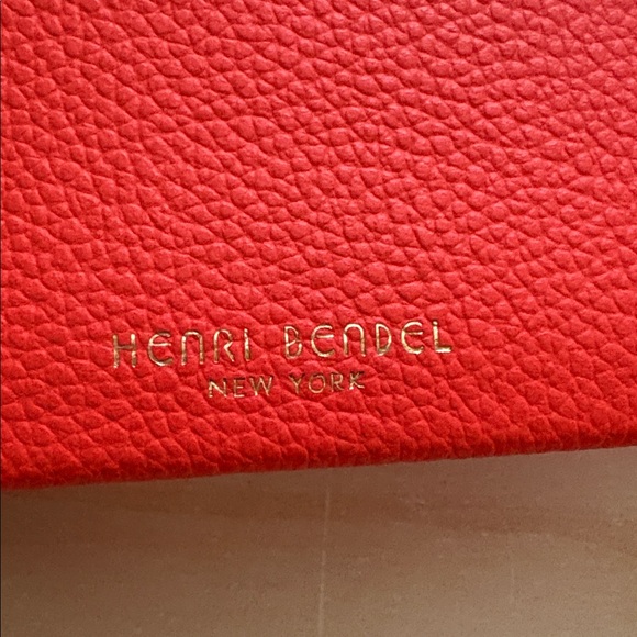 Henri Bendel banklet wallet - Picture 5 of 8